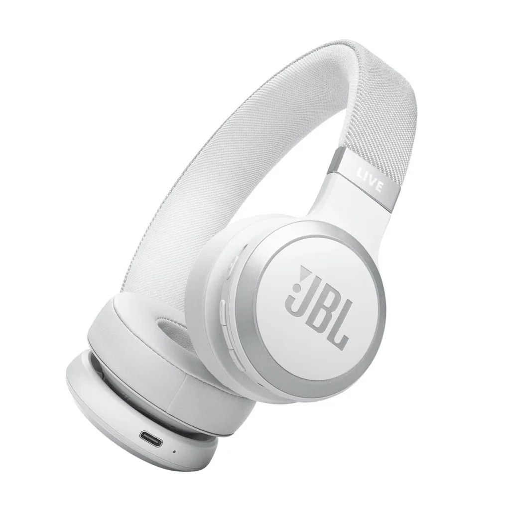 Beats Solo4 Wireless On-Ear Headphones – Immersive Audio & All-Day Comfort — close-up detail of design and finish