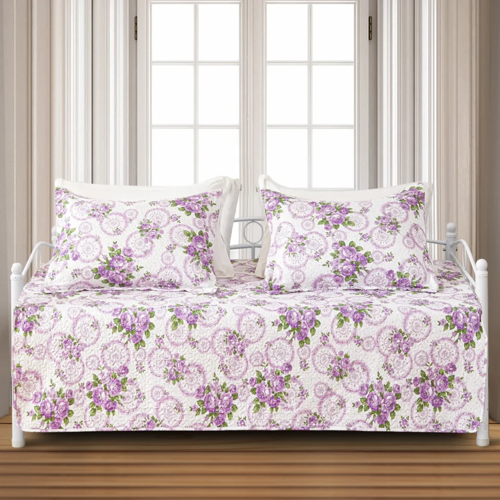 Evenhug Pink Patchwork Floral Quilt Set – 3pc Vintage Style — close-up detail of design and finish