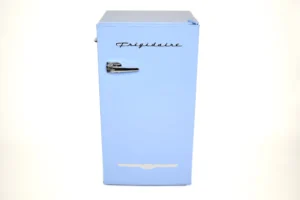 Frigidaire 3 2 Cu Ft Retro Mini Fridge With Side Bottle Opener EFR376 Blue