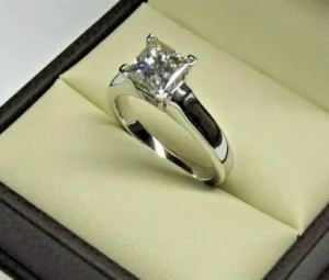 GT LIC CRT PRINCESS