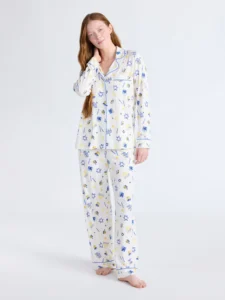 Joyspun Women s Dreamy Soft Collection Notch Collar Top and Shorts Pajama Set 2 Piece Sizes XS 3X