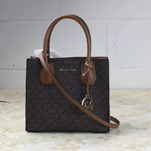 MICHAEL KORS Mercer 35S1GM9M2B Medium Logo and Leather Accordion Crossbody Bag In Brown