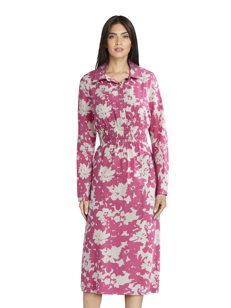 Time and Tru Women’s Midi T-Shirt Dress – Essential Short Sleeve Comfort β close-up detail of design and finish