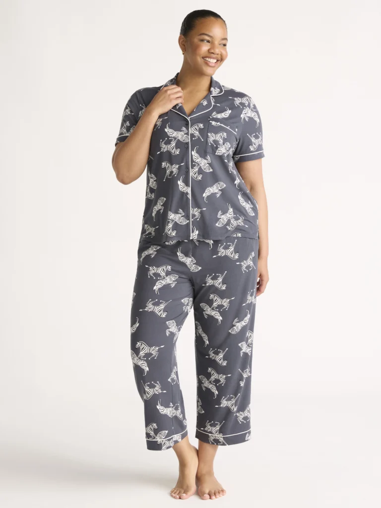 Joyspun Dreamy Soft Notch Collar Capri Pajama Set – Plush Comfort — alternate angle showing full product