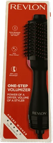 Revlon One-Step Ceramic Hot Air Brush – Dryer & Volumizer in Black — close-up detail of design and finish
