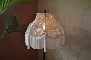 FRINGE LED LAMP