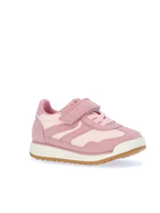 GT Women’s Low Top Jogger Sneakers – Comfort & Style