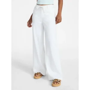 No Boundaries Women’s Wide Leg Pants – Flowy & Versatile